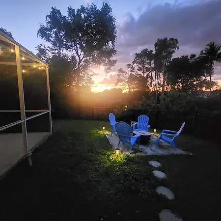Secluded Backyard Home With Hot Tub & Pool - 3Br & 2B
